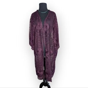 NWT Torrid Crochet Lace Scallop Edge Kimono Plum Purple Floral Fantasy Mesh